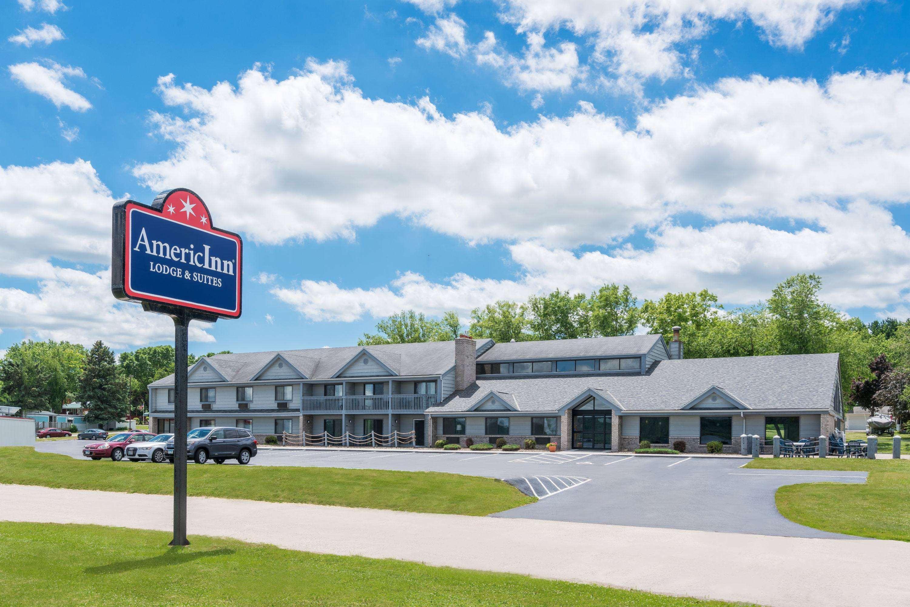 Americinn By Wyndham Lake City Kültér fotó