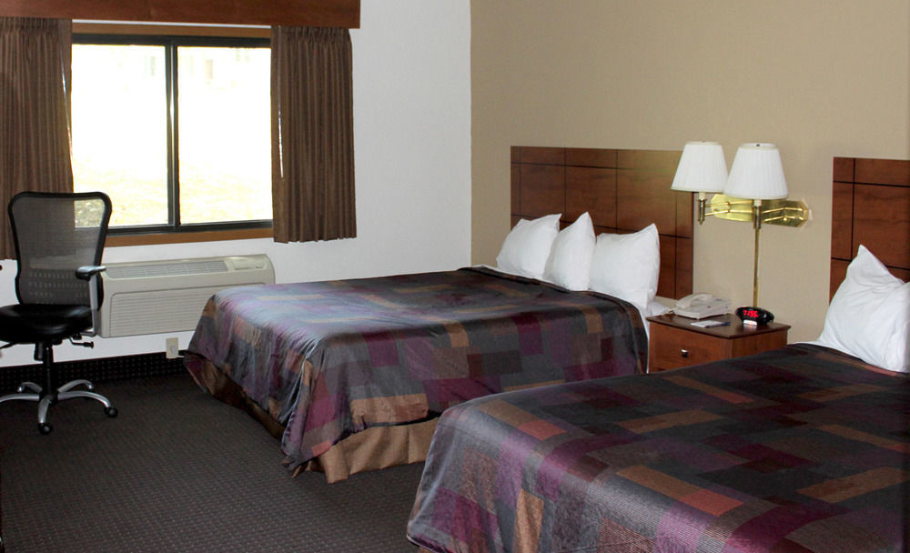 Americinn By Wyndham Lake City Kültér fotó